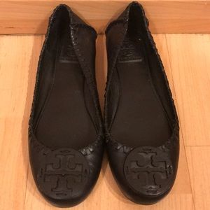 Tory Burch Black Flats size 9- with stitching